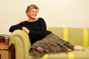 Veronica Henry